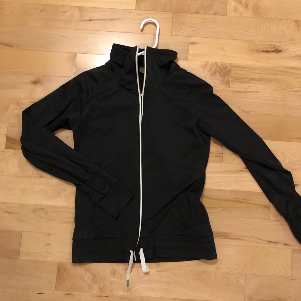 Helly Hansen Small Black Running Jacket